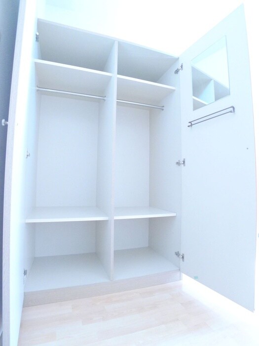 物件内観写真17　(収納)