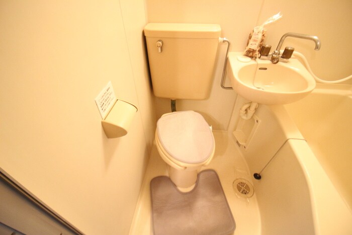 物件内観写真11　(トイレ)