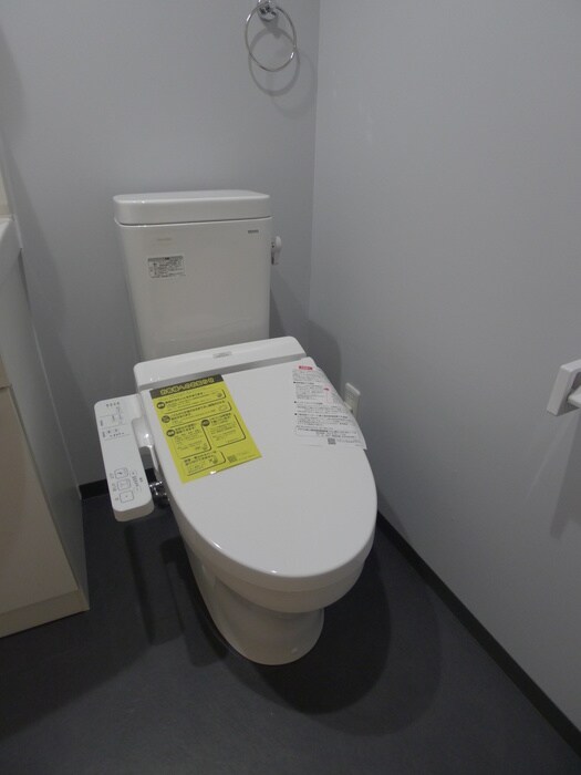 物件内観写真14　(トイレ)