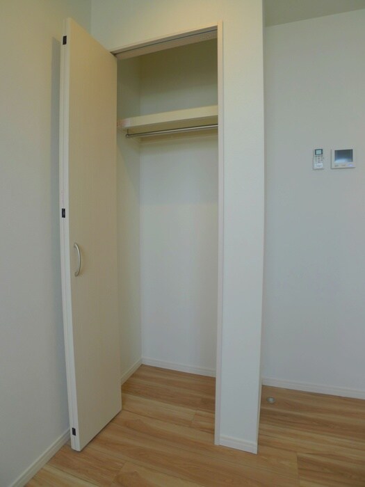 物件内観写真16　(収納)