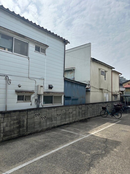 物件内観写真16　(室内からの展望)