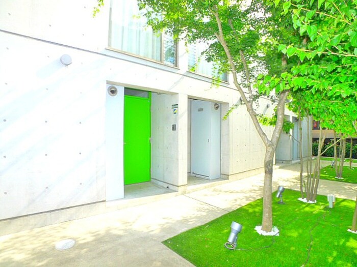 物件外観写真2　(建物設備)