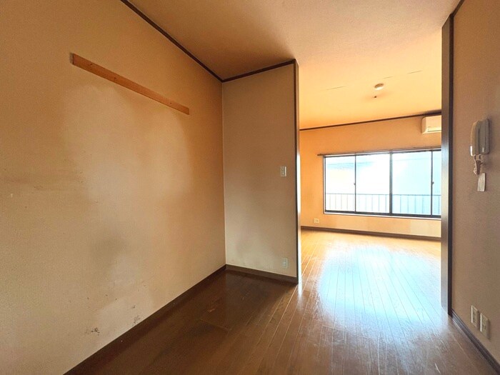 物件内観写真10　(居室)