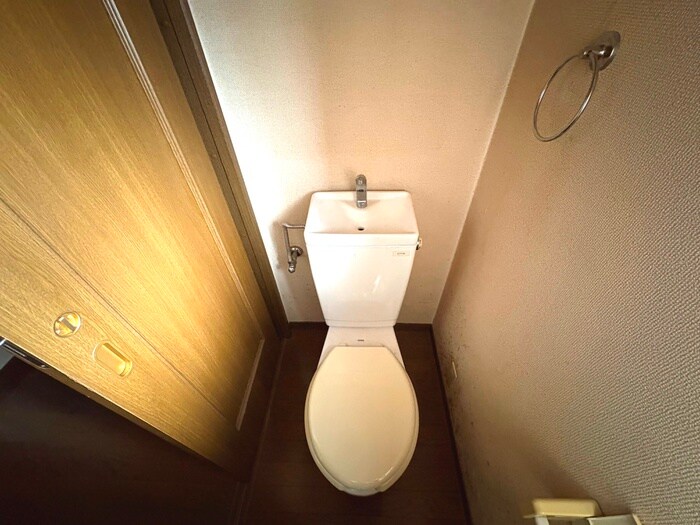 物件内観写真14　(トイレ)