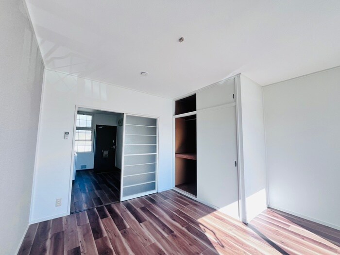 物件内観写真10　(居室)