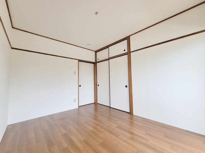 物件内観写真9　(居室)