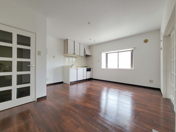 物件内観写真10　(居室)