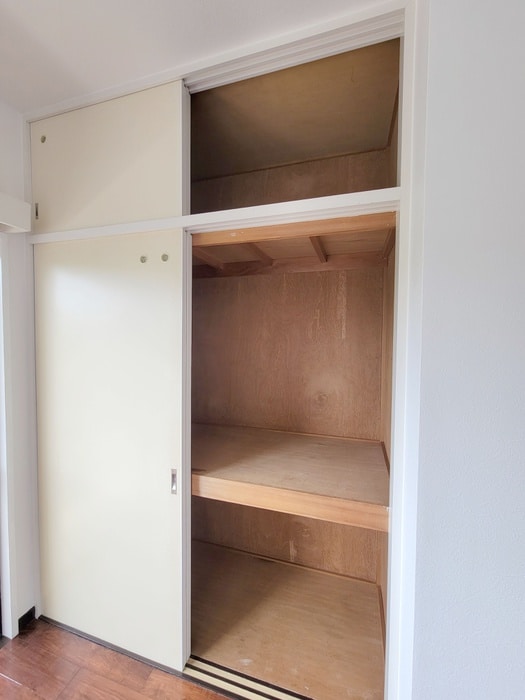 物件内観写真11　(収納)