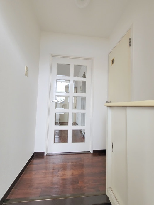 物件内観写真18　(廊下)