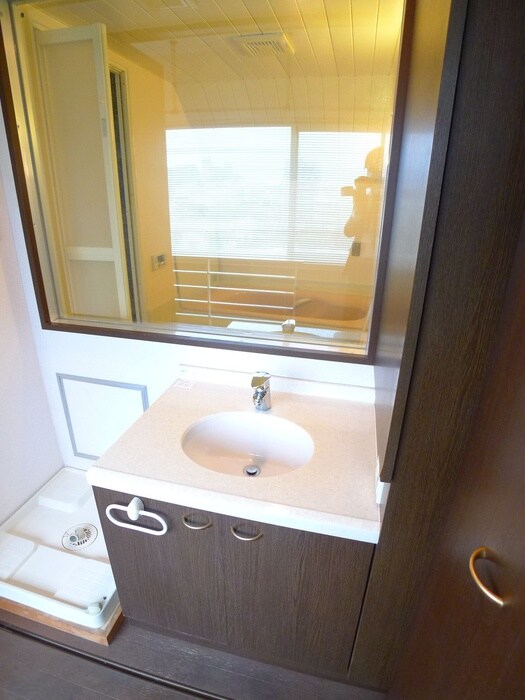 物件内観写真12　(洗面)