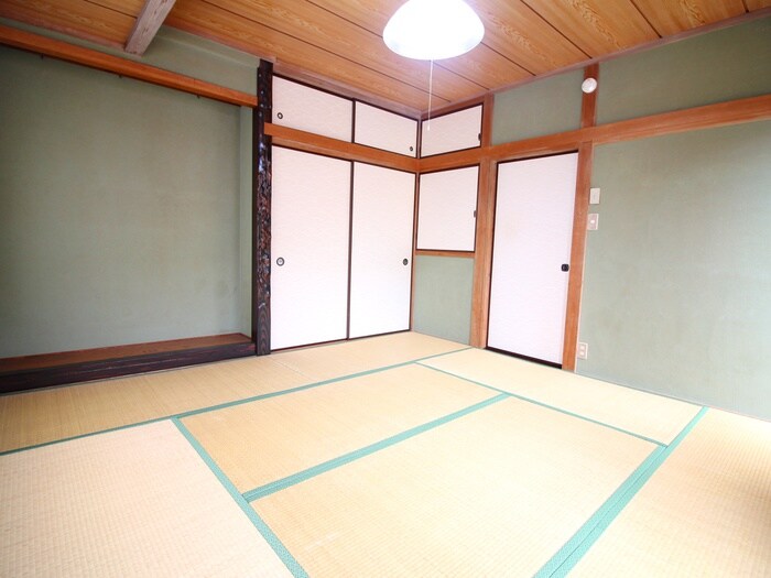 物件内観写真8　(居室)