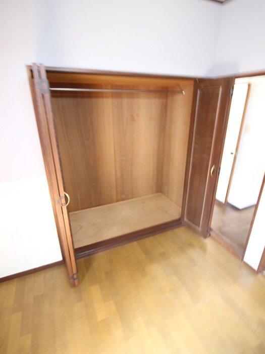 物件内観写真15　(収納)