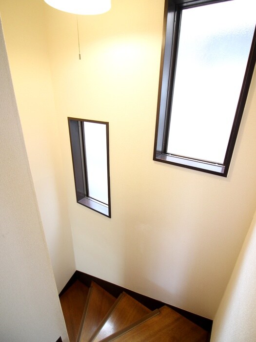 物件内観写真17　(廊下)