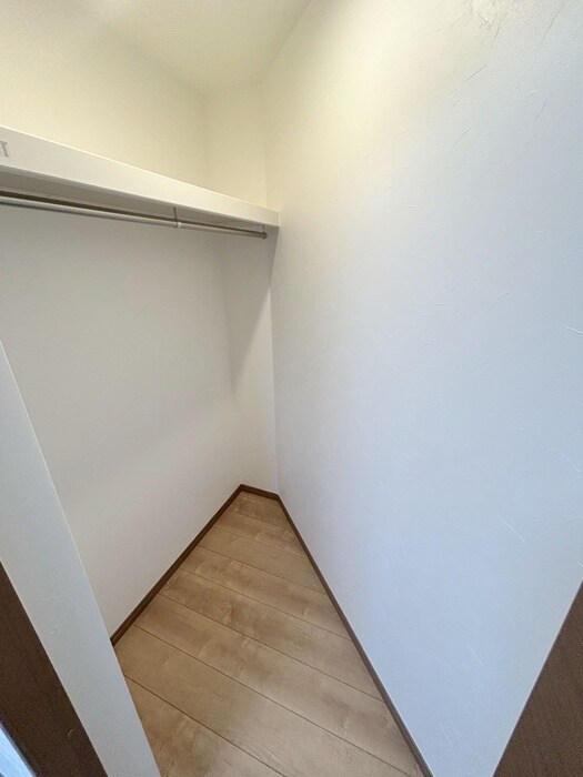 物件内観写真11　(収納)