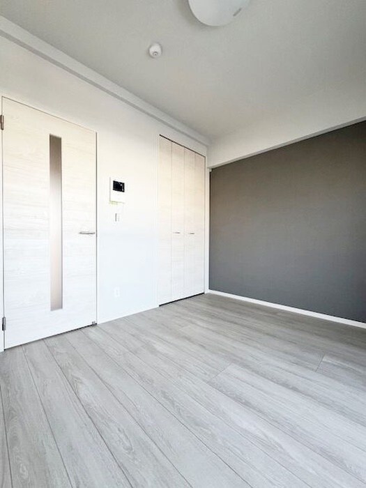 物件内観写真9　(室内からの展望)