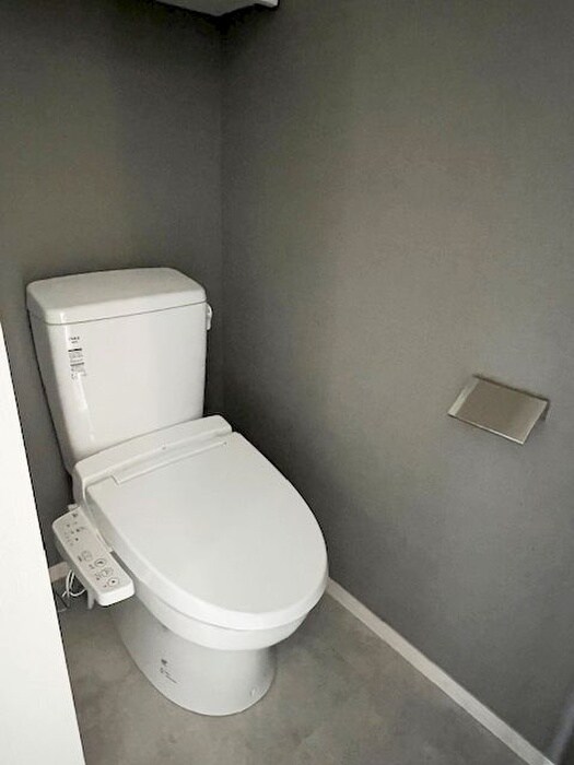 物件内観写真13　(トイレ)