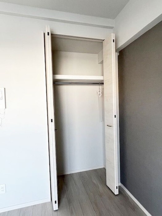 物件内観写真15　(収納)