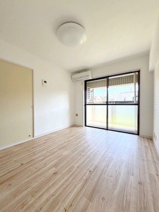 物件内観写真8　(内観写真)