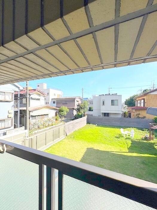 物件内観写真16　(室内からの展望)