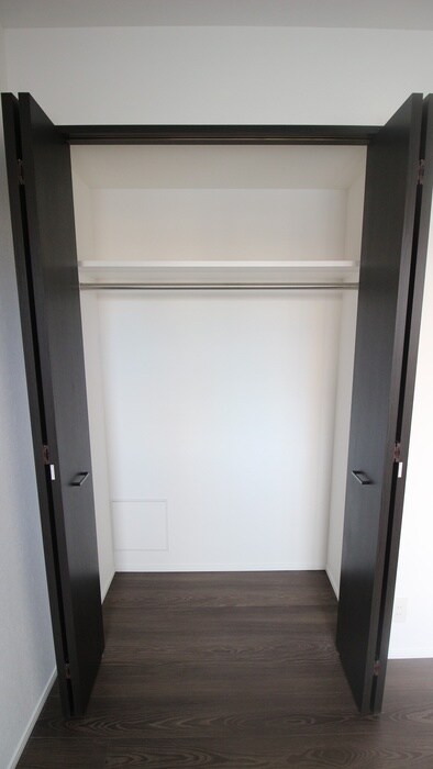 物件内観写真15　(収納)