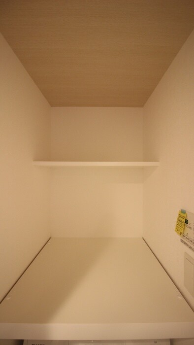 物件内観写真22　(収納)