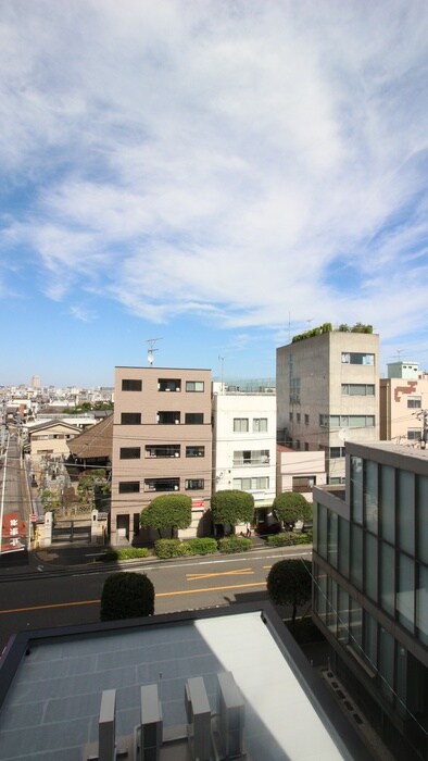 物件内観写真22　(室内からの展望)