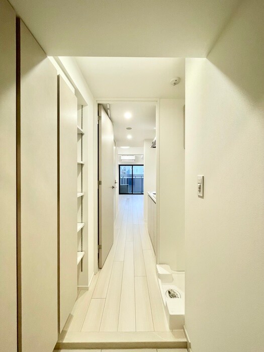 物件内観写真19　(廊下)