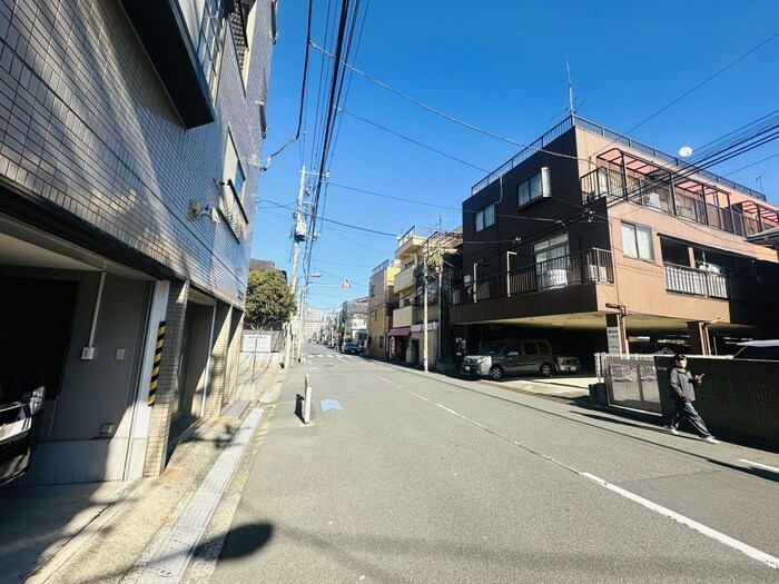 物件外観写真4　(建物設備)