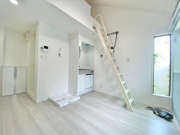 物件内観写真8　(居室)