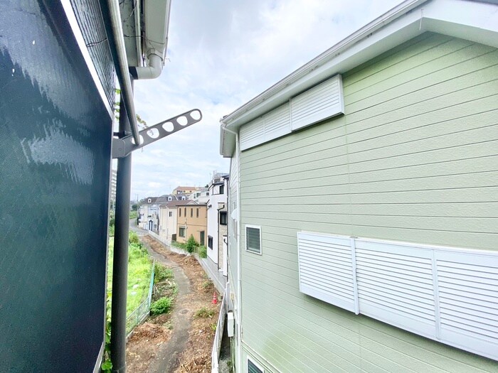 物件内観写真16　(室内からの展望)