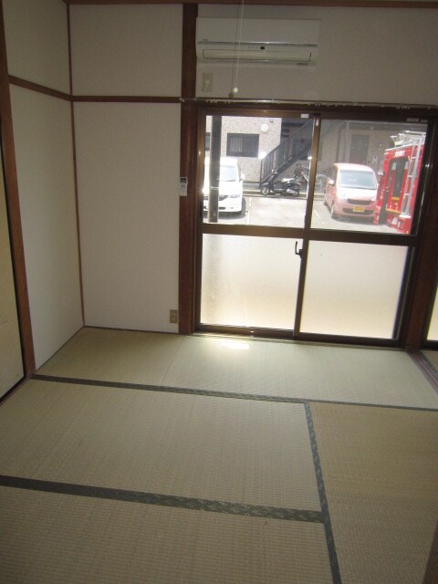 物件内観写真6　(居室)