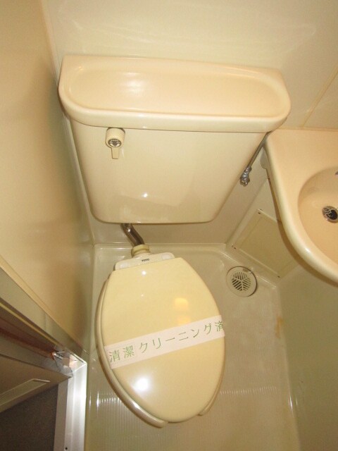 物件内観写真16　(トイレ)