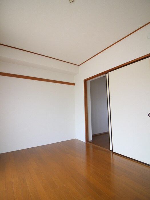 鈴木ﾊｲﾂの居室