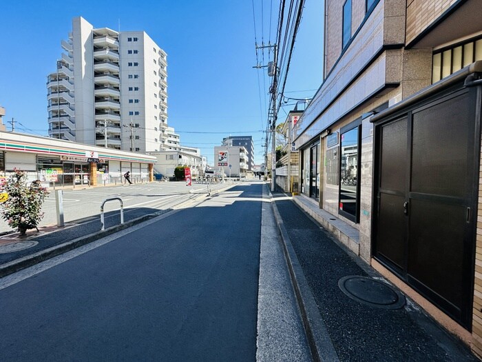 物件外観写真6　(周辺環境)