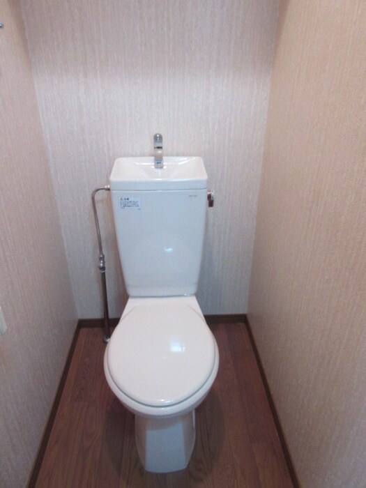 物件内観写真12　(トイレ)