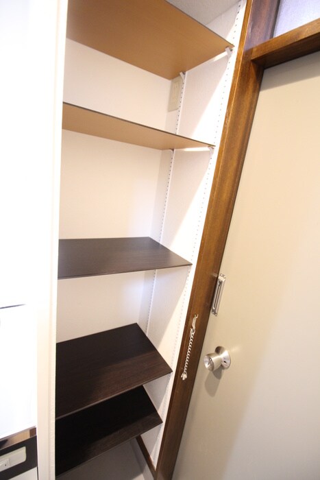 物件内観写真13　(靴箱)
