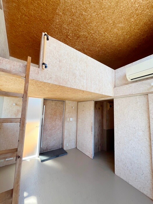 物件内観写真9　(居室)