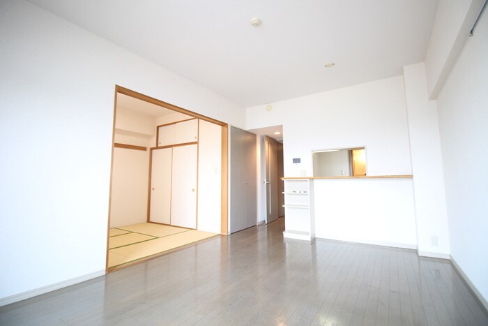 物件内観写真13　(居室)