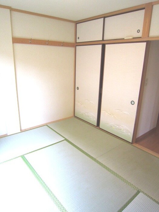 物件内観写真13　(居室)