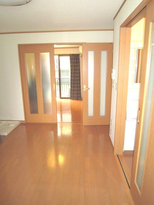 物件内観写真15　(居室)