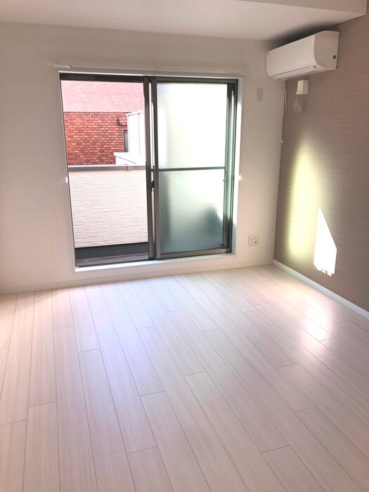 物件内観写真6　(居室)