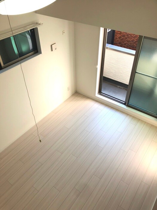 物件内観写真16　(内観写真)