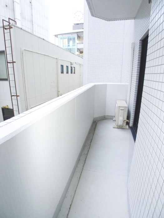 物件内観写真16　(ベランダ・バルコニー)