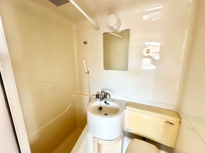 物件内観写真11　(洗面)