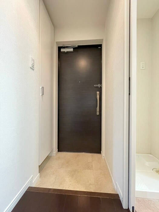 物件内観写真20　(玄関)