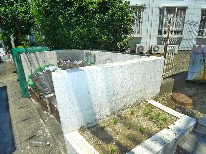 物件外観写真6　(建物設備)