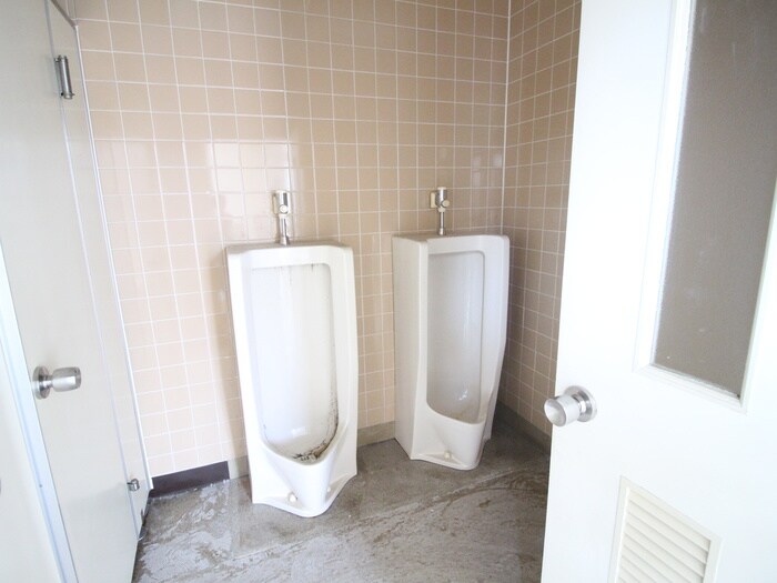 物件内観写真12　(トイレ)