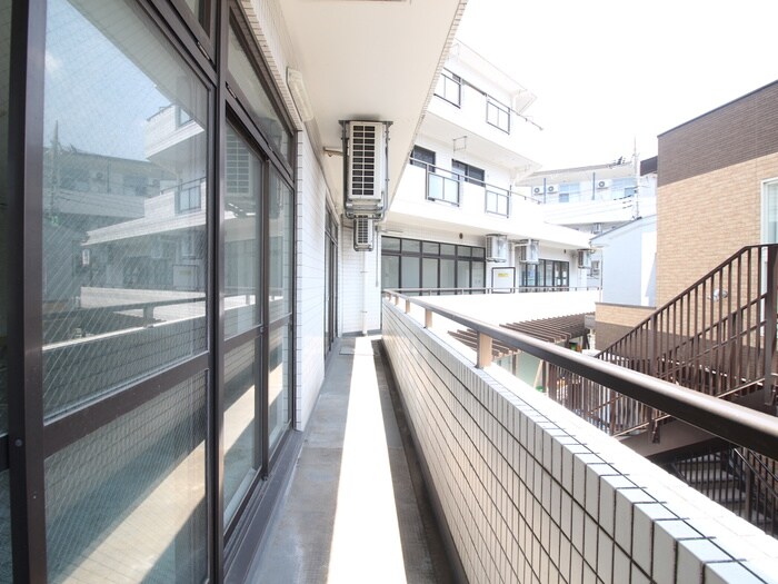 物件内観写真17　(ベランダ・バルコニー)