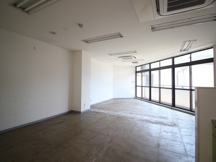 物件内観写真18　(居室)