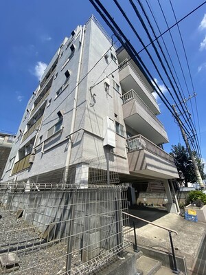 アシスト和光マンション外観写真